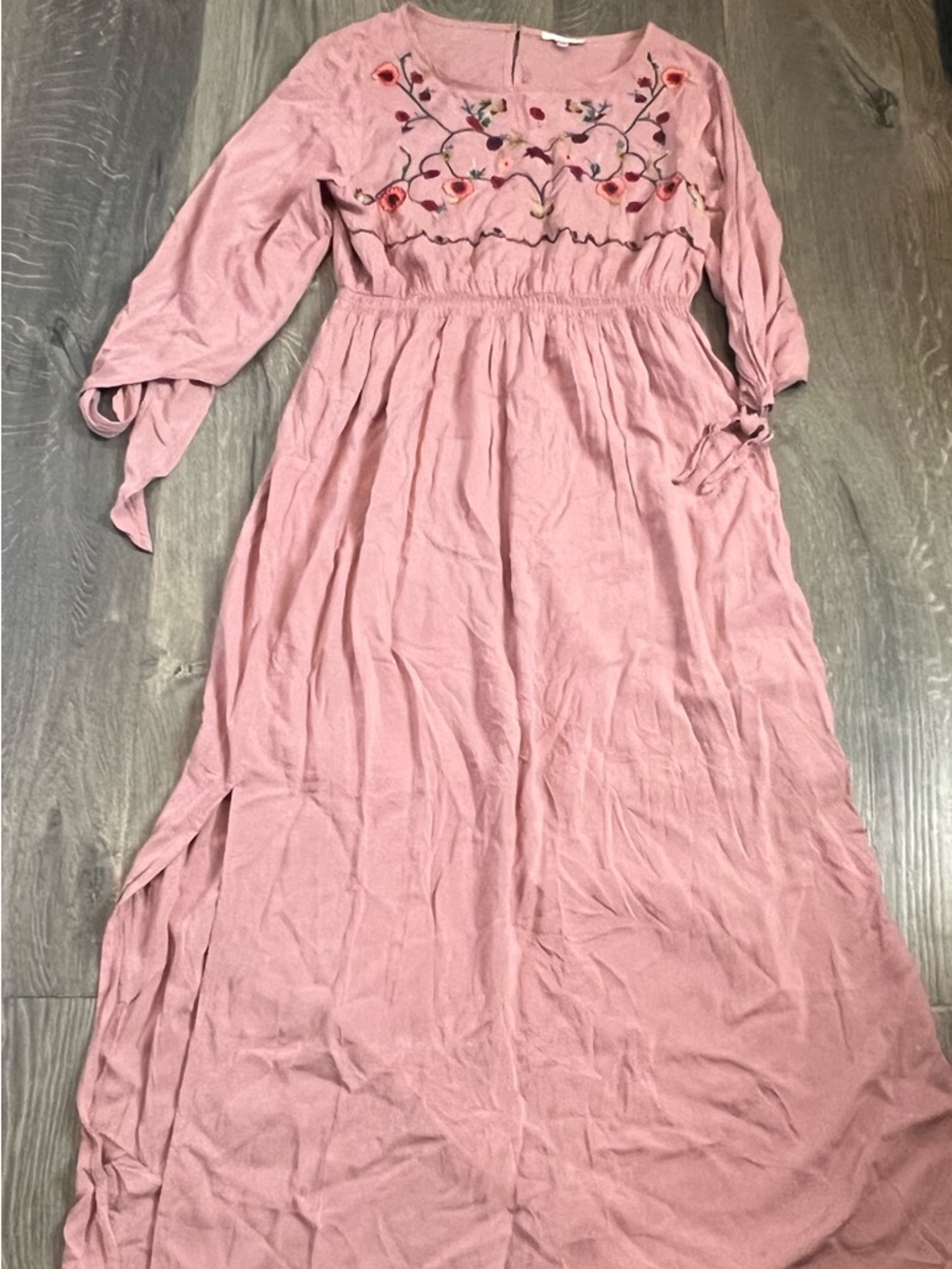 JODIFL Pink Embroidered Floral Boho Top